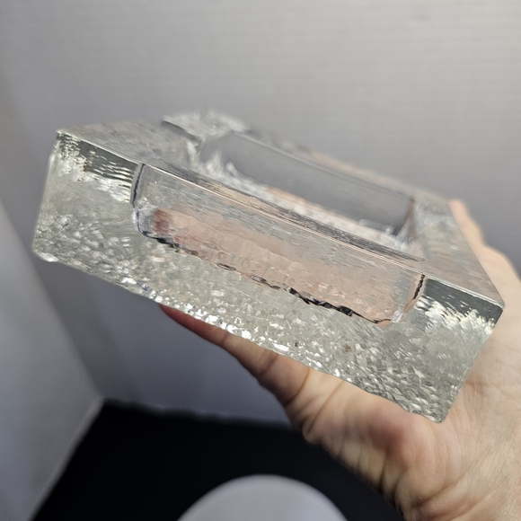 Vintage MCM ICE GLASS Ashtray Clear ART BRUTALIST Scandanavia Finnish Swedish 👀 - Picture 3 of 14